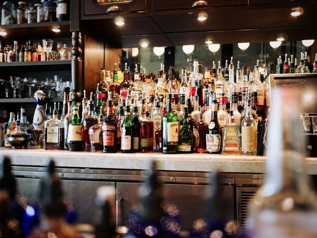 Check Out Lakeview's Top Bars Luxury Living Chicago