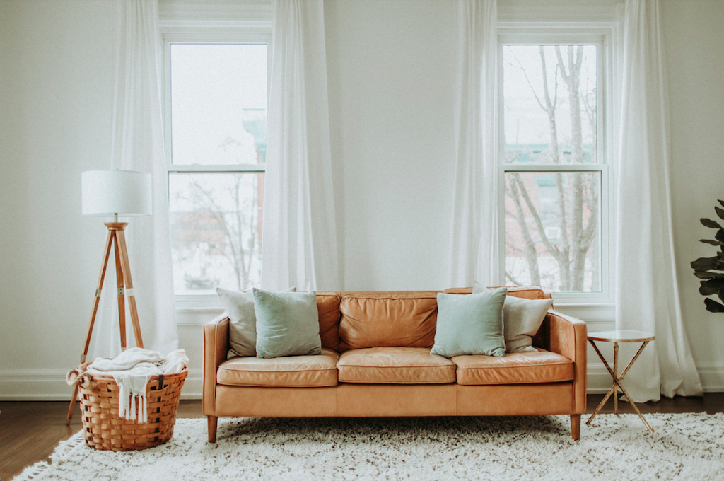 Summer Living Room Decor for Your Chicago Condo