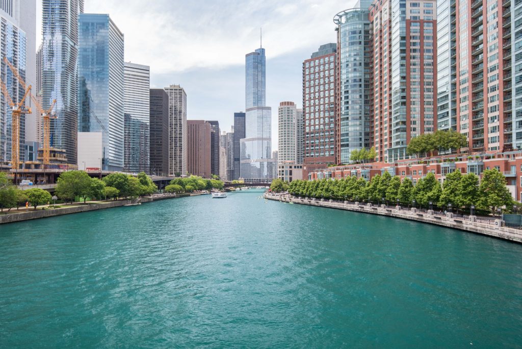Neighborhood MatchUp Streeterville vs. Lincoln Park Chicago Luxury