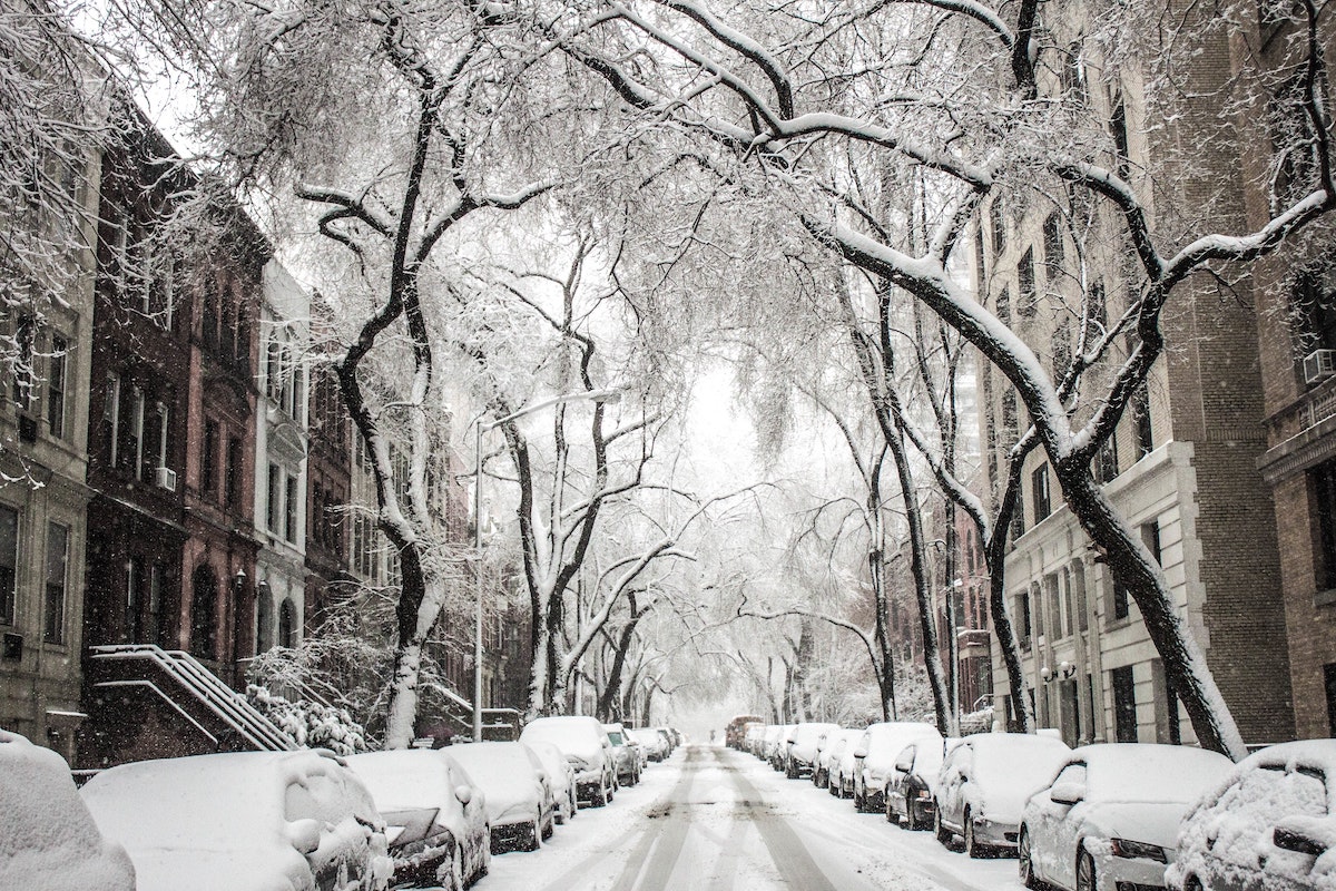 How to Prepare for a Blizzard at Home